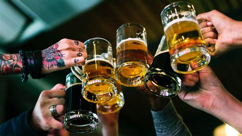 xfinity live happy hour
